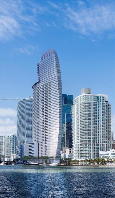 4404 - 300 Biscayne Blvd Way, Condo with 3 bedrooms, 5 bathrooms and null parking in Miami FL | Image 1