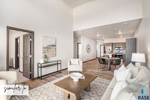 2525 E Cama Pl, Sioux Falls, SD, 57108-8334 | Card Image