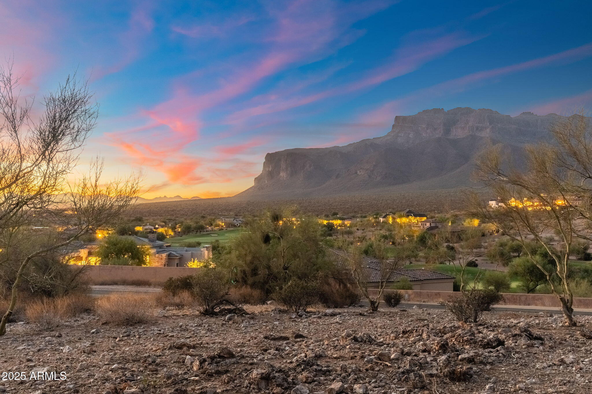 Land in Gold Canyon
