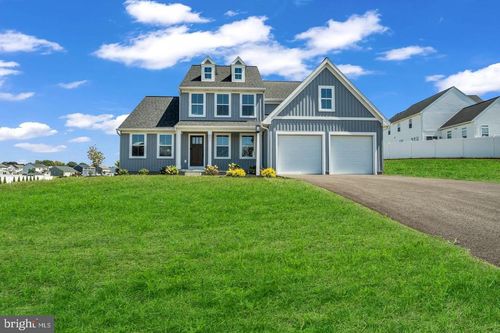 891 Ashfield Dr, CARLISLE, PA, 17015-8006 | Card Image