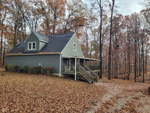 7408 Fawn Run Dr, Bowling Green, IN, 47833-8101 | Card Image