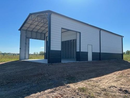 22099 Sattler Rd, Winnie, TX, 77665 | Card Image