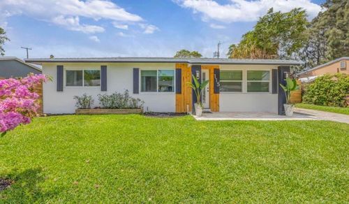 115 W 31st Ct, Riviera Beach, FL, 33404-3750 | Card Image