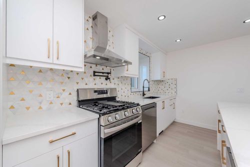 93 Coral Reef Cres Ne, Calgary, AB, T3J3Y4 | Card Image