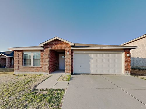 4312 Kyleigh Dr, Fort Worth, TX, 76123-3558 | Card Image