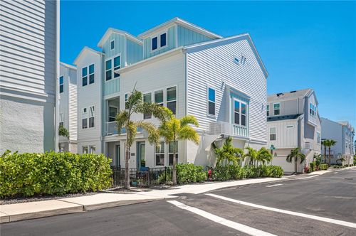2400 Ezzell Ct, Sarasota, FL, 34237-4730 | Card Image