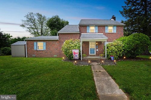100 S 5 Points Rd, WEST CHESTER, PA, 19382-5224 | Card Image