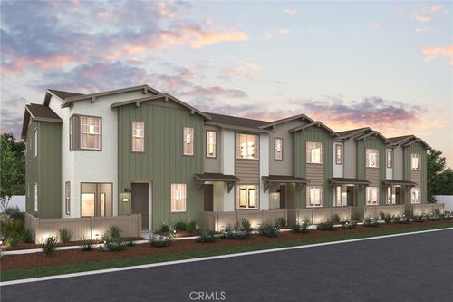 903-9821 Crossbay Loop, Jurupa Valley, CA, 92509 | Card Image