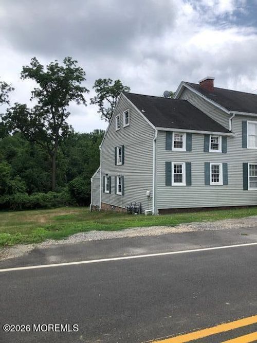 3-5 Pleasant Valley Rd, Holmdel, NJ, 07733-2107 | Card Image