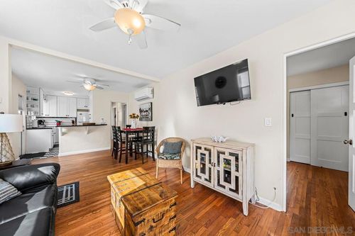 716 Dover Ct, San Diego, CA, 92109-8011 | Card Image