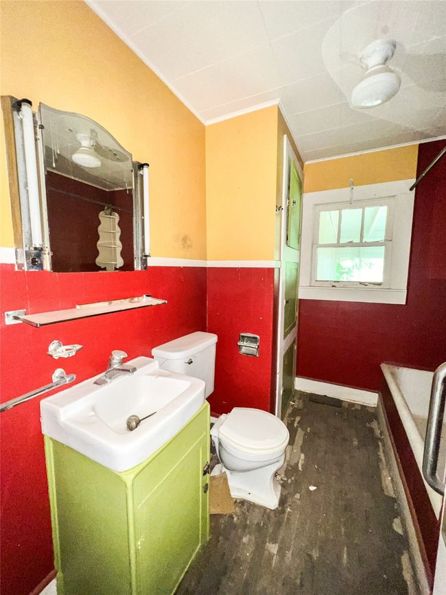 1103 N Avenue D, House other with 3 bedrooms, 1 bathrooms and null parking in Haskell TX | Image 14