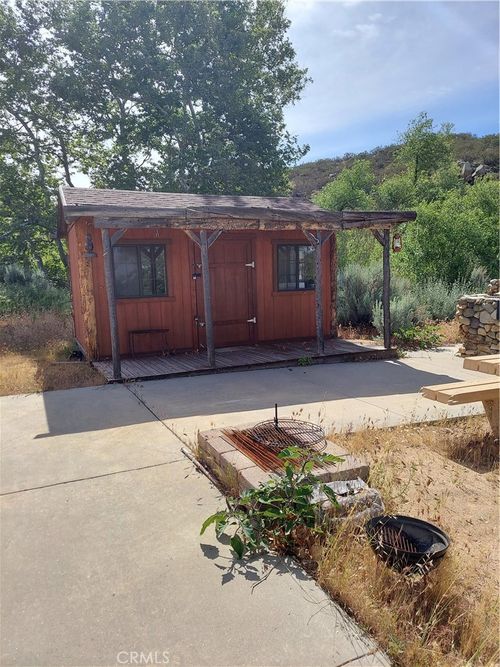 8 Dove Dr, Aguanga, CA, 92536 | Card Image