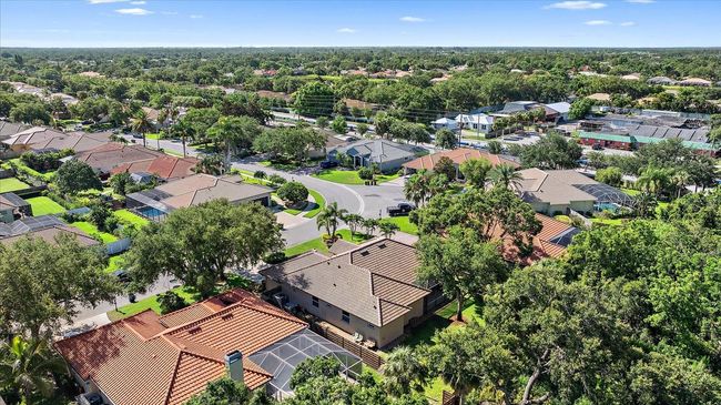 5584 Eastwind Dr, House other with 3 bedrooms, 2 bathrooms and null parking in SARASOTA FL | Image 45