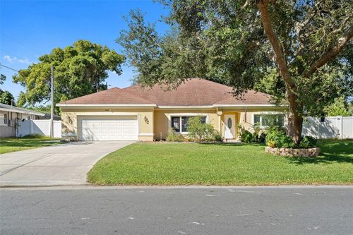 490 Woodland Dr, LARGO, FL, 33771-1437 | Card Image