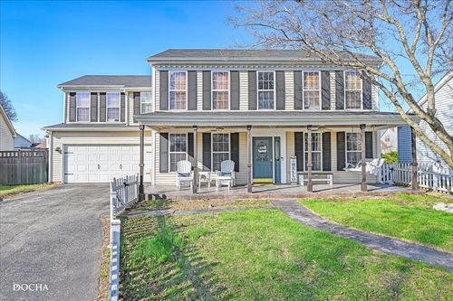 123 Eisenhower Dr, Oswego, IL, 60543-7408 | Card Image