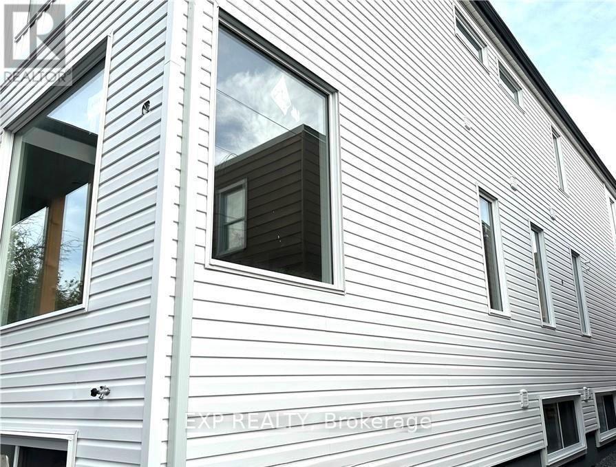 Residential in Ottawa 3