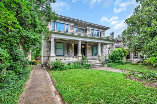 3818 Richland Ave, Nashville, TN, 37205-2440 | Card Image