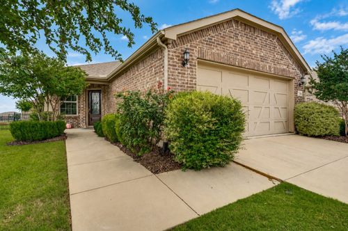7661 Heritage Dr, Aubrey, TX, 76227-2137 | Card Image