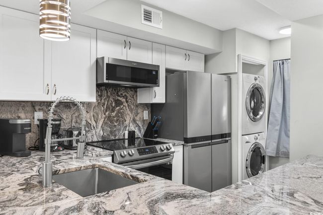 D14 - 223 Maison Dr, Condo with 3 bedrooms, 2 bathrooms and null parking in Myrtle Beach SC | Image 5