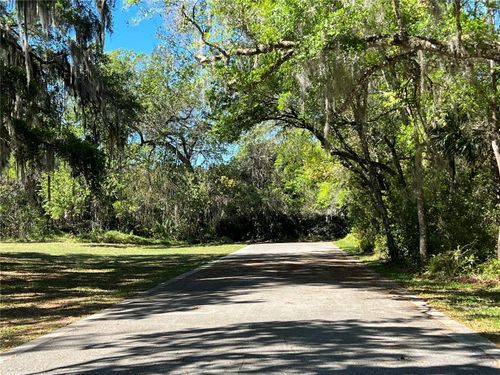 160 Cut Bank Trl, Deland, FL, 32724 | Card Image