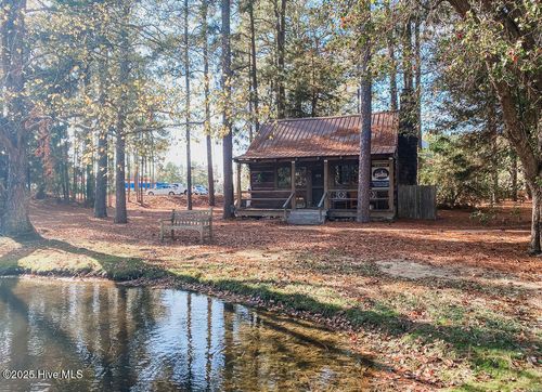 20 Dowd Cir, Pinehurst, NC, 28374-7901 | Card Image