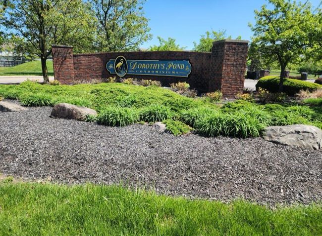 6547 Dorothys Crk, Condo with 2 bedrooms, 2 bathrooms and null parking in Canal Winchester OH | Image 20
