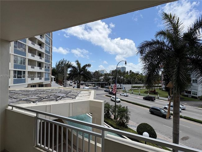 APT-221 - 3180 S Ocean Dr, Condo with 1 bedrooms, 1 bathrooms and null parking in Hallandale Beach FL | Image 4