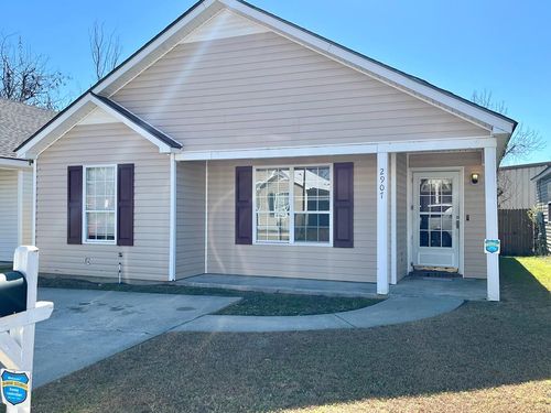 2907 Callaway Cir, Valdosta, GA, 31602-1437 | Card Image