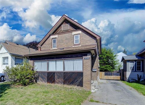 350 Victoria St S, Kitchener, ON, N2M3A5 | Card Image