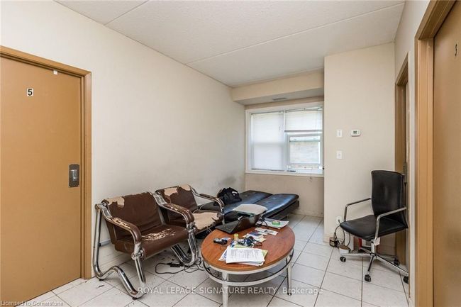 101 - 253 Lester St, House attached with 5 bedrooms, 2 bathrooms and null parking in Waterloo ON | Image 27