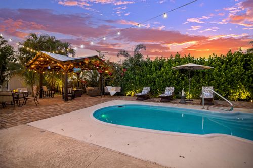 5187 2nd Rd, Lake Worth, FL, 33467-5615 | Card Image