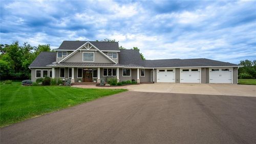 18660 70th Ave, Chippewa Falls, WI, 54729-6400 | Card Image