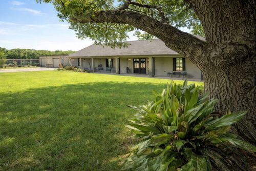 1083 Holmes Dr, Jena, LA, 71342-3961 | Card Image