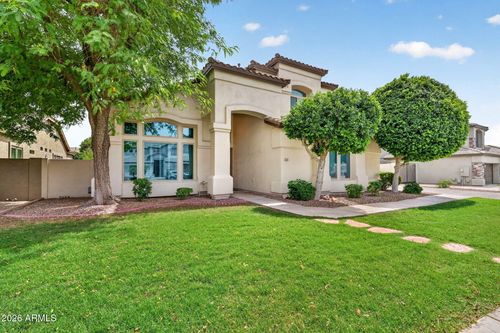 2451 W Maplewood St, Chandler, AZ, 85286-6733 | Card Image