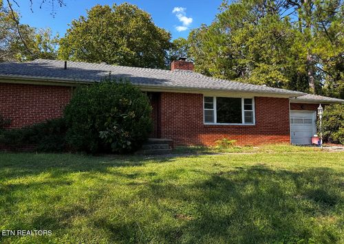 2064 Chapman Highway Hwy, Sevierville, TN, 37876 | Card Image