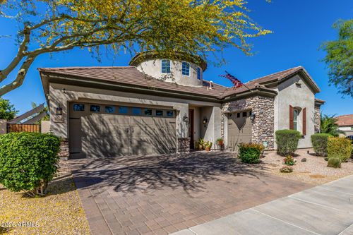 22186 E Creekside Dr, Queen Creek, AZ, 85142-4833 | Card Image