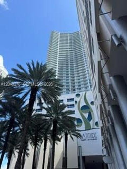 3009-185 Sw 7th St, Miami, FL, 33130-2990 | Card Image