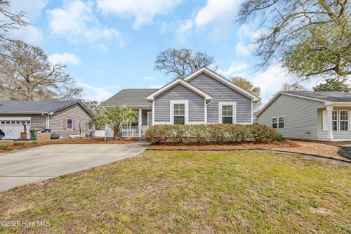 134 Nw 17th St, Oak Island, NC, 28465-7213 | Card Image
