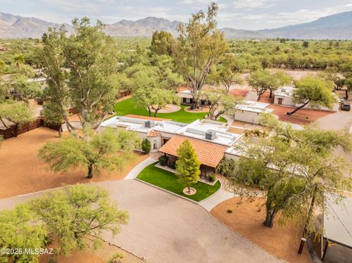 10700 E Tanque Verde Road, Tucson, AZ, 85749 | Card Image