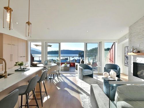 101-263 Gower Point Rd, Gibsons, BC, V0N1V8 | Card Image