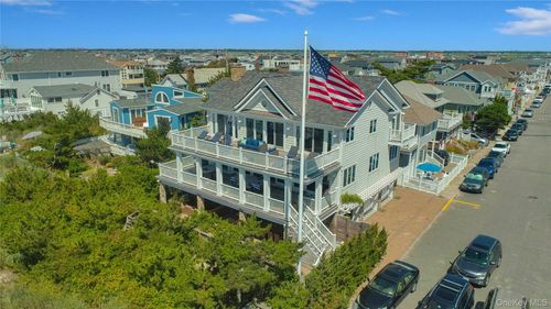879 Oceanfront, Long Beach, NY, 11561-1448 | Card Image