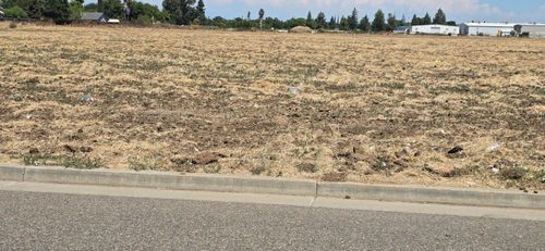836 Beechcraft Ave, Merced, CA, 95341-6473 | Card Image