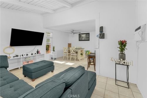 apt-58-1000 W Macarthur Blvd, Santa Ana, CA, 92707-4652 | Card Image