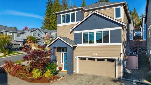 pt-4-3920 242nd St Se, Bothell, WA, 98021-7121 | Card Image