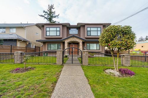 7877 15th Ave, Burnaby, BC, V3N1W7 | Card Image
