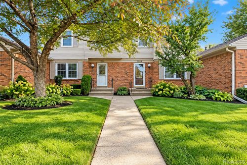 24264 Bashian Dr, Novi, MI, 48375-2921 | Card Image
