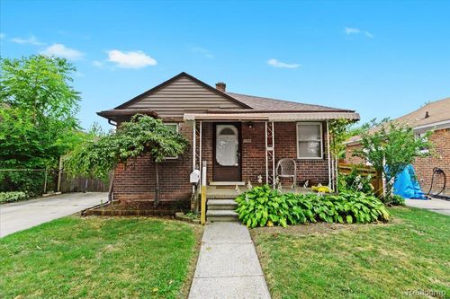 3022 Wilson Ave, Lincoln Park, MI, 48146-2926 | Card Image