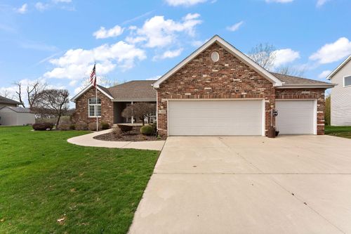 12616 Marsh Landing Pkwy, Cedar Lake, IN, 46303-8553 | Card Image