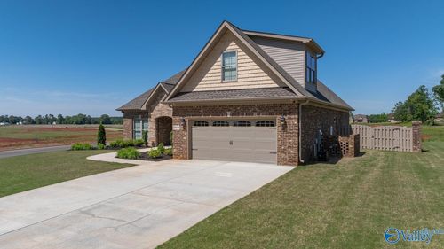 29458 Carnaby Ln, Toney, AL, 35773-4608 | Card Image