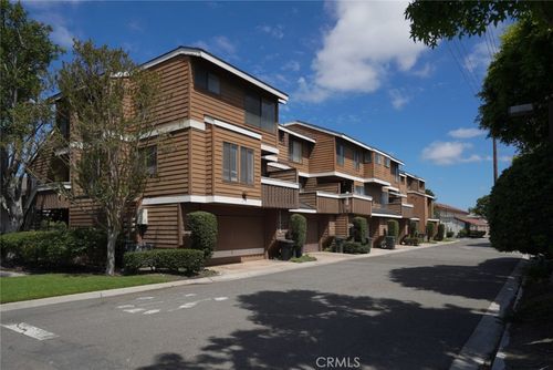 unit-f-13175 Creek View Dr, Garden Grove, CA, 92844-3411 | Card Image